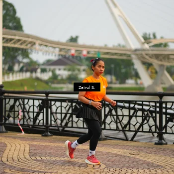 Runner Photo 7750729