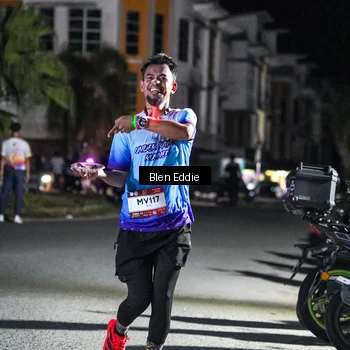Runner Photo 7750737