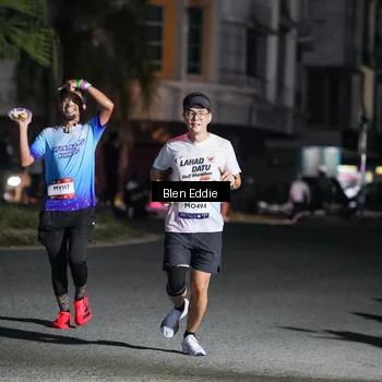Runner Photo 7750738