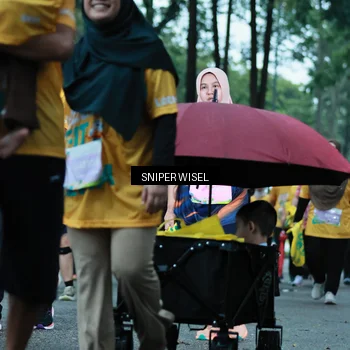 Runner Photo 7750746