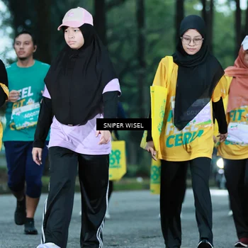 Runner Photo 7750770
