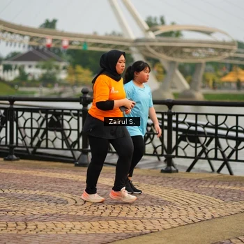 Runner Photo 7750787