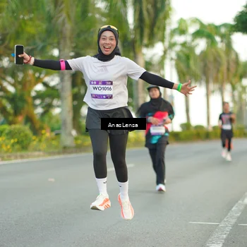 Runner Photo 7750791