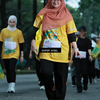 Runner Photo 7750793