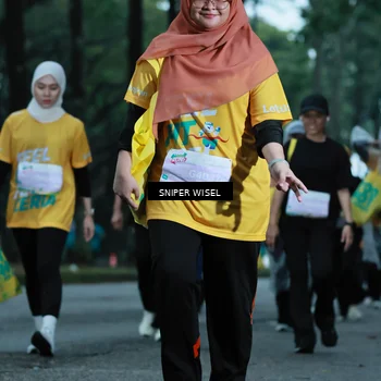 Runner Photo 7750794