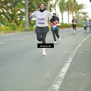 Runner Photo 7750795