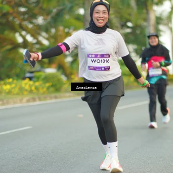 Runner Photo 7750801