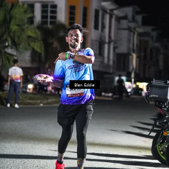 Runner Photo 7750822