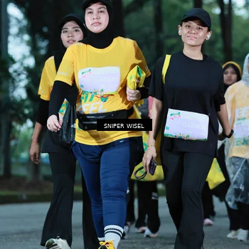 Runner Photo 7750825