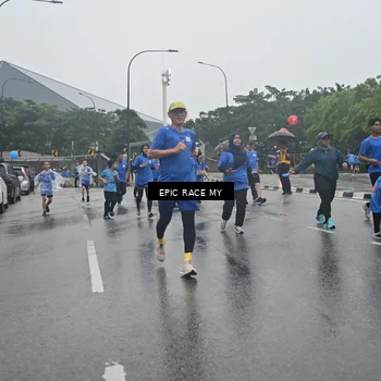 Runner Photo 7750826