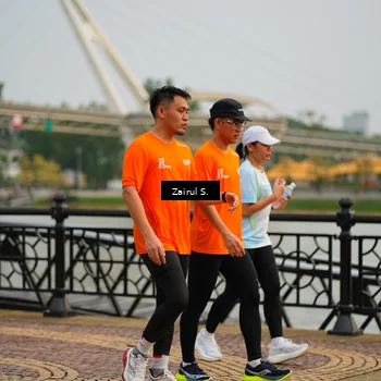 Runner Photo 7750847