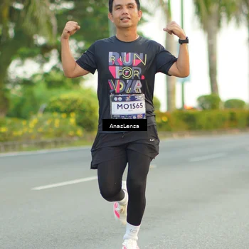 Runner Photo 7750857