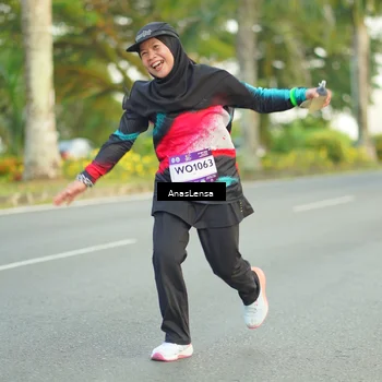 Runner Photo 7750872