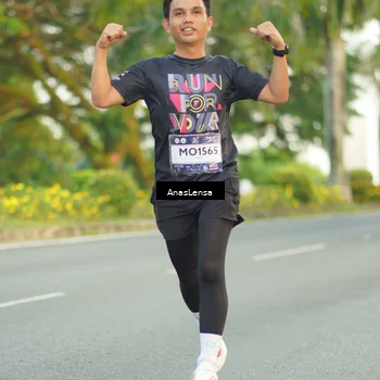 Runner Photo 7750882