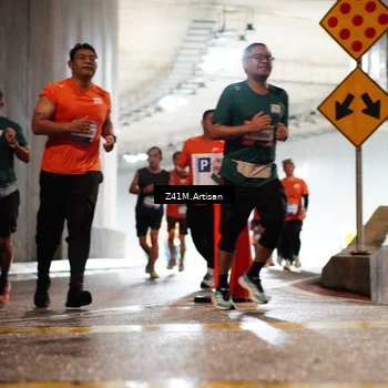 Runner Photo 7750885