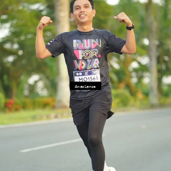 Runner Photo 7750898