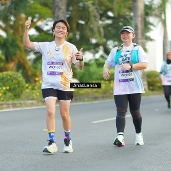 Runner Photo 7750912