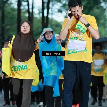 Runner Photo 7750914