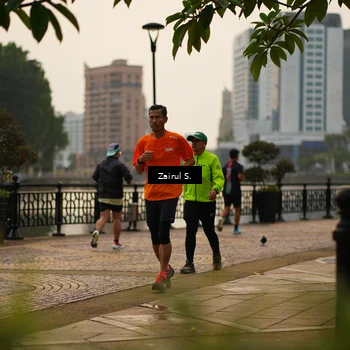 Runner Photo 7750935