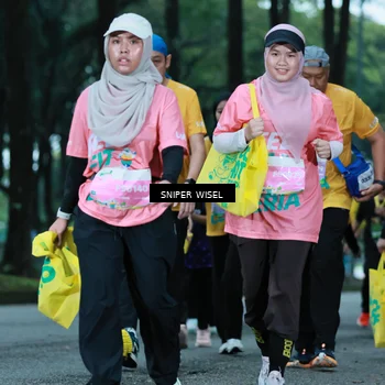 Runner Photo 7750936