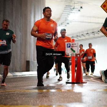 Runner Photo 7750945
