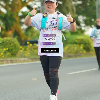 Runner Photo 7750954
