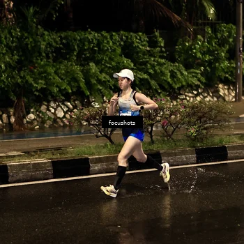 Runner Photo 7750958