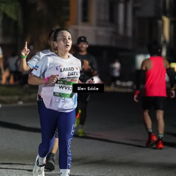 Runner Photo 7750961
