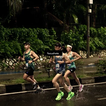 Runner Photo 7750969