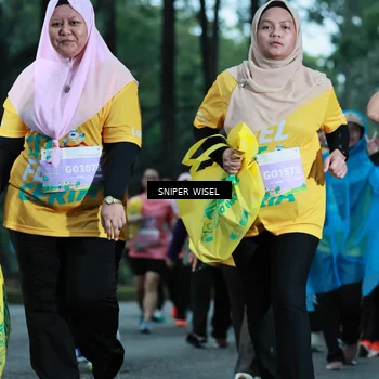 Runner Photo 7750972