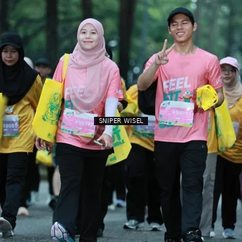 Runner Photo 7750978