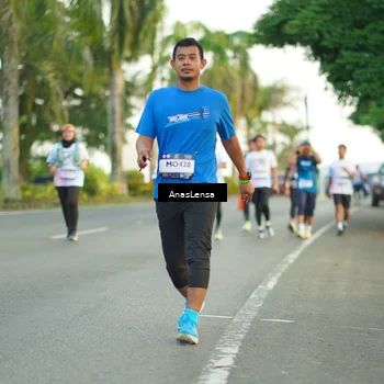 Runner Photo 7750985