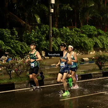 Runner Photo 7750987