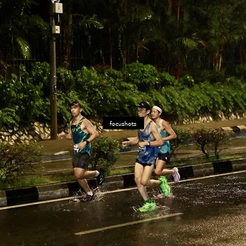Runner Photo 7750989