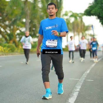Runner Photo 7750998