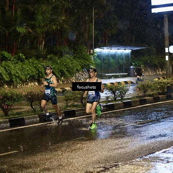 Runner Photo 7751001