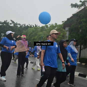Runner Photo 7751008