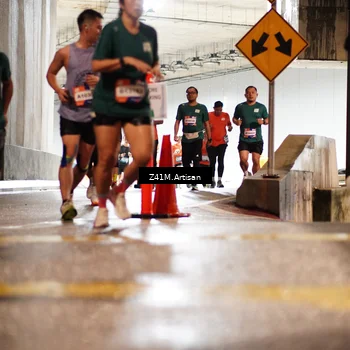 Runner Photo 7751013
