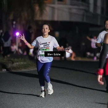 Runner Photo 7751023