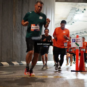Runner Photo 7751024