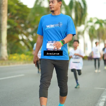 Runner Photo 7751032