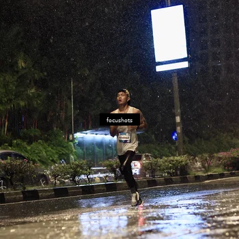 Runner Photo 7751068