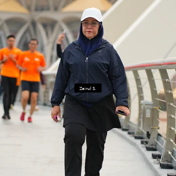 Runner Photo 7751102