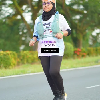 Runner Photo 7751103