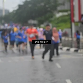 Runner Photo 7751126