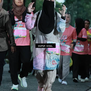 Runner Photo 7751127