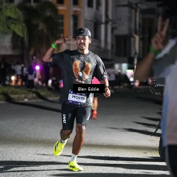 Runner Photo 7751145