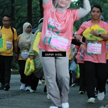 Runner Photo 7751159