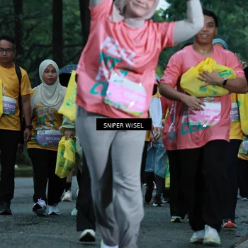 Runner Photo 7751164