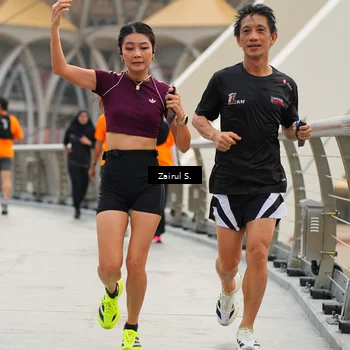 Runner Photo 7751168
